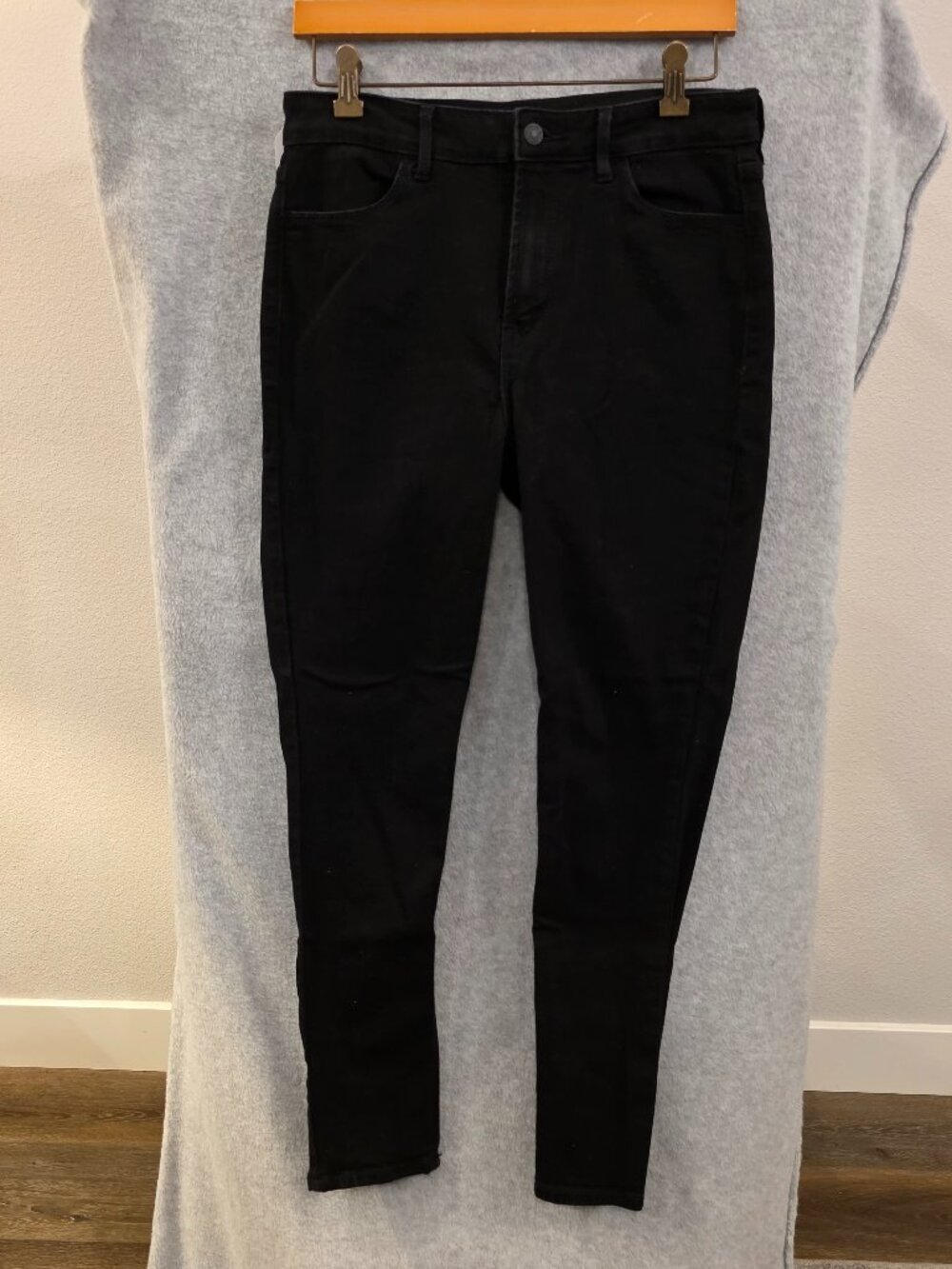 Old Navy Black Skinny Jeans